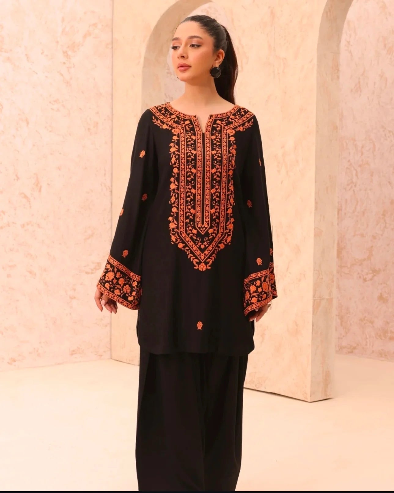 Alyana -Embroidred 2pc Suit