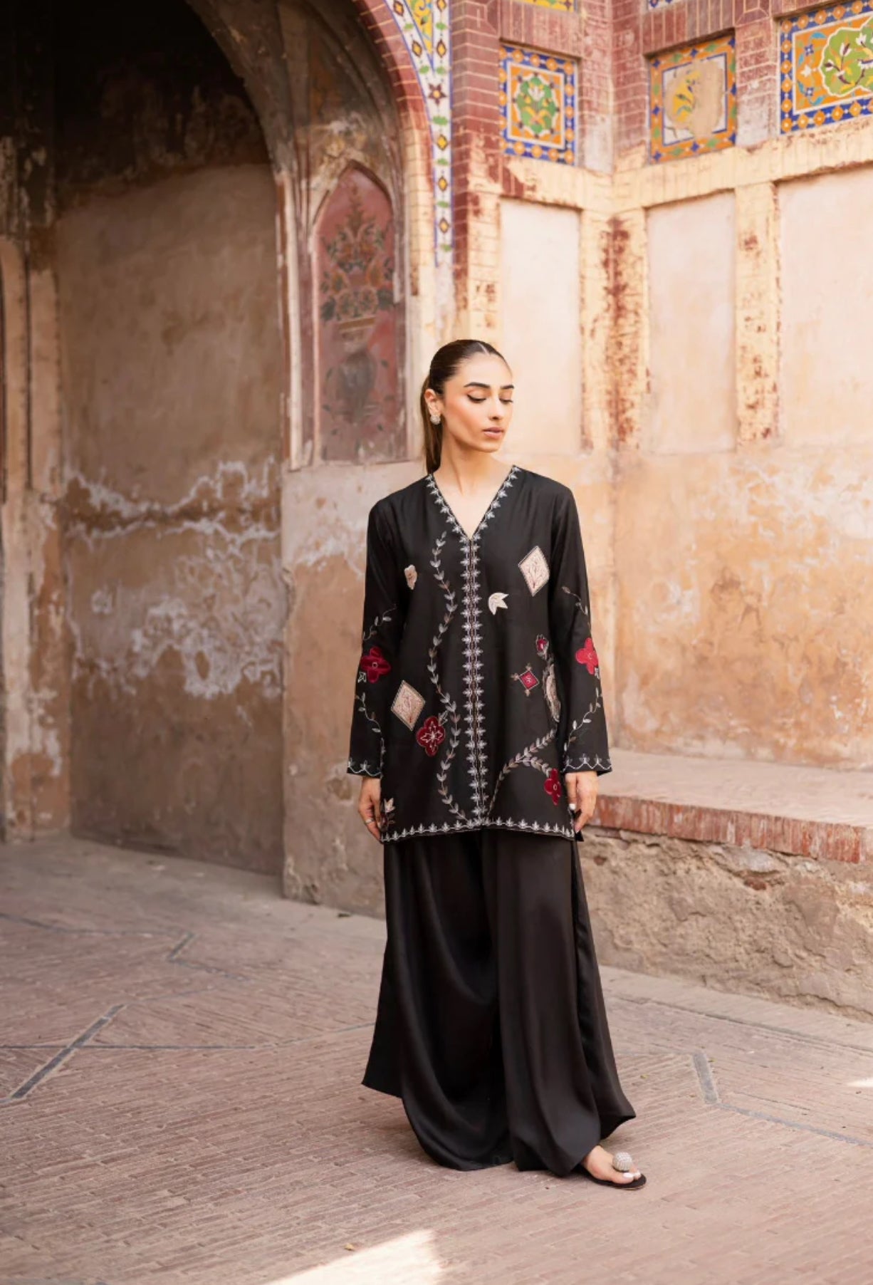 Rameen - 2Pc Embroidred Suit - Premium Swiss Lawn