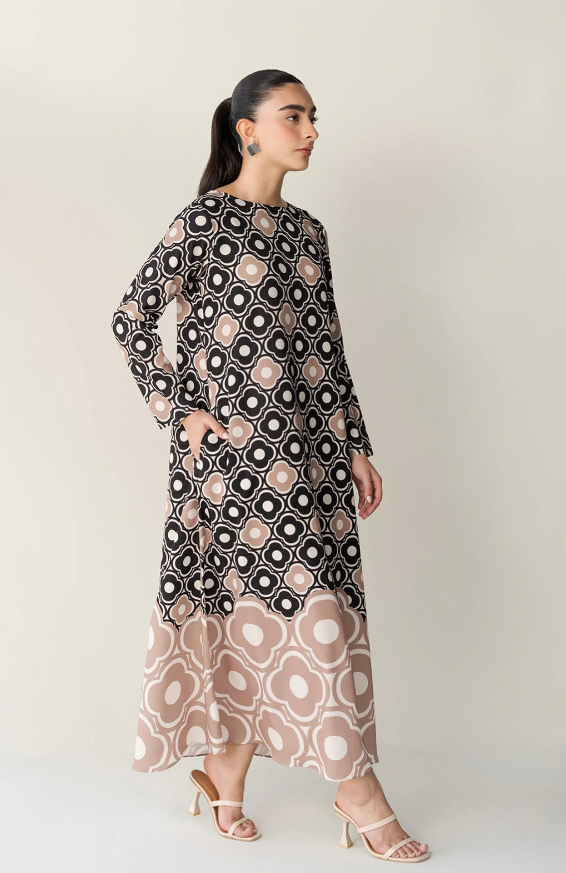 Dahel - Stitched 2Pc printed Suit - Premium Fabric