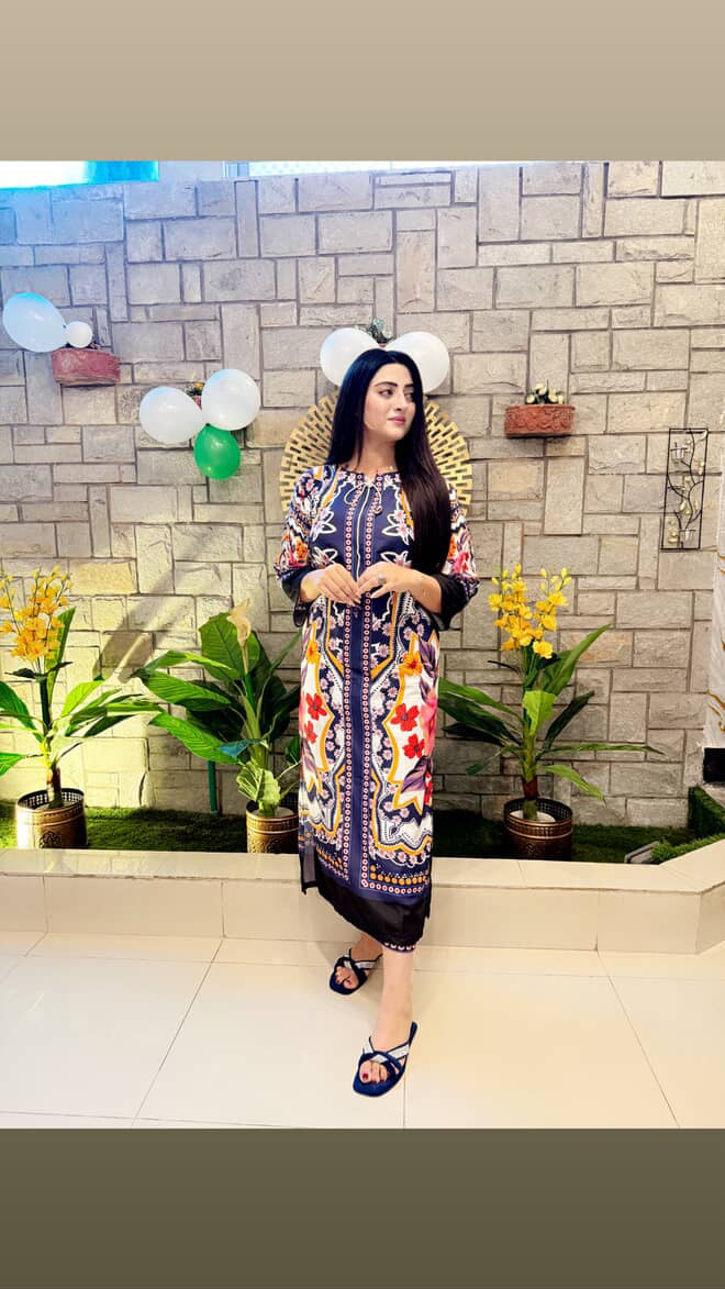 Kashish - Stitched 2Pc Kaftan style printed Suit - Premium Swiss Lawn