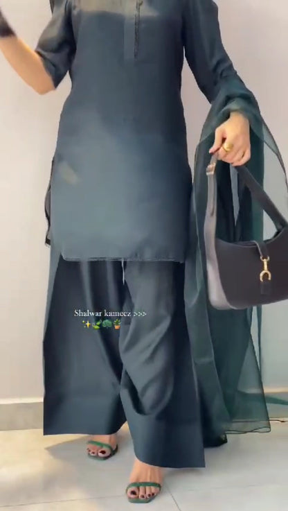 Jahania - Farshi Shalwar 3pc -Premium Linen