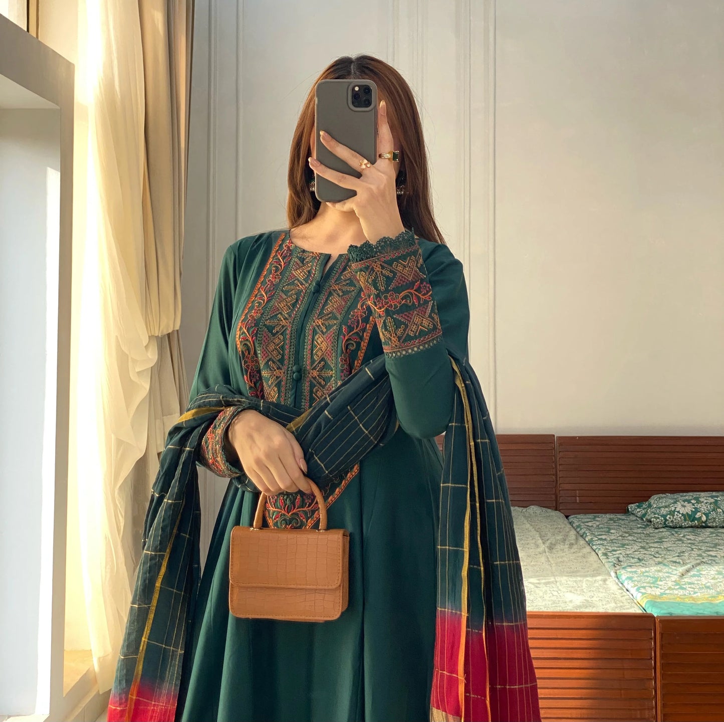 Zarmeen - 2Pc Embroidred Suit - Premium Fabric