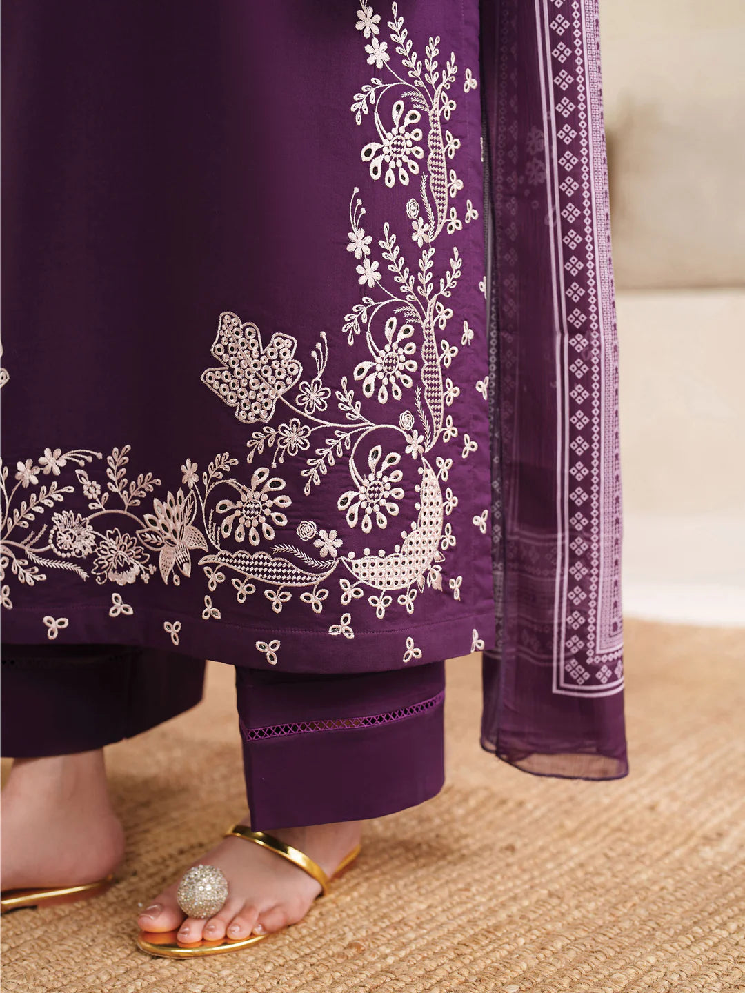 Kanza - 2Pc Embroidred Suit - Premium Linen Fabric