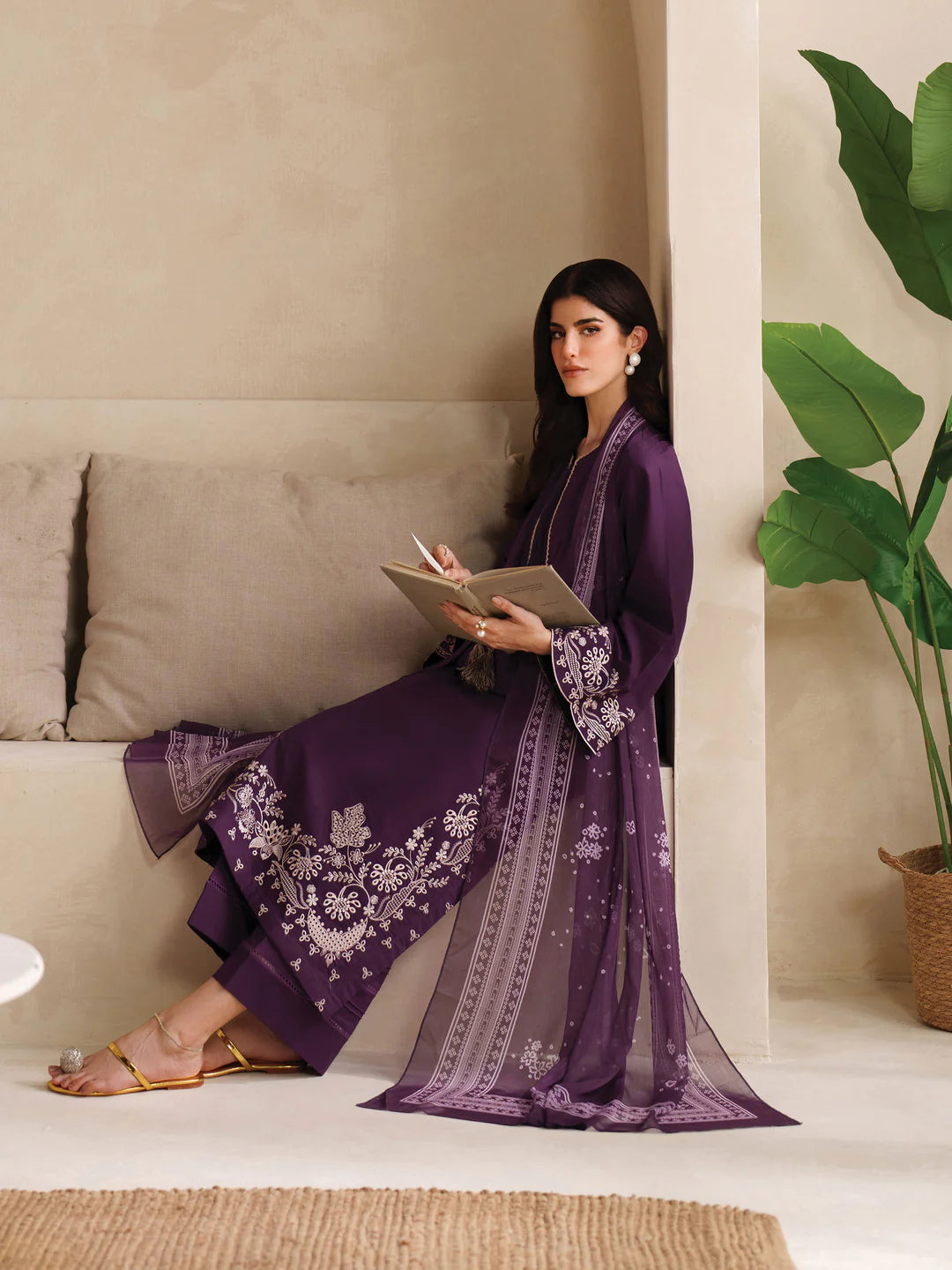 Kanza - 2Pc Embroidred Suit - Premium Linen Fabric