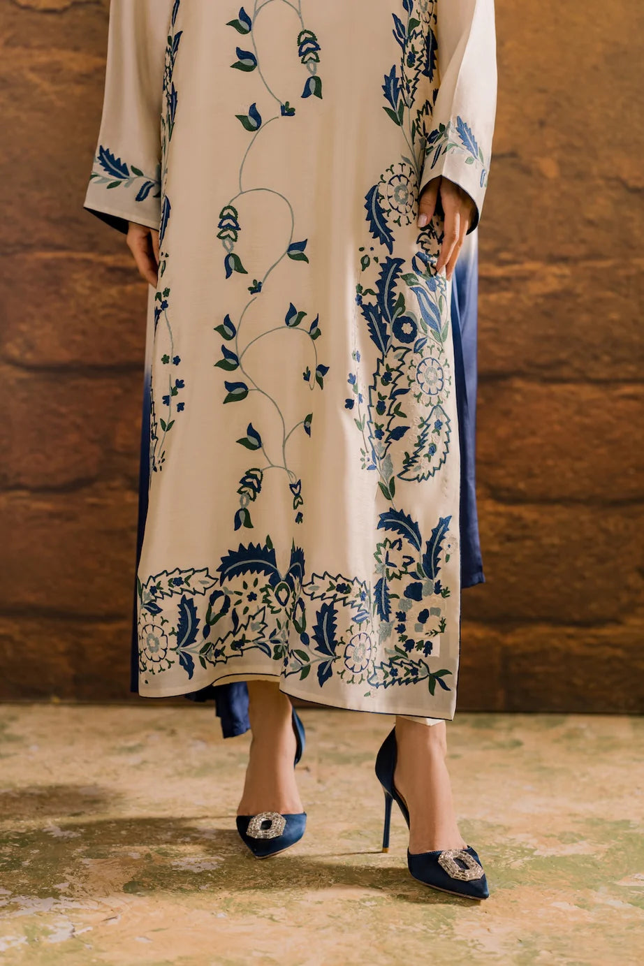 Juliette - 3pc Embroidred Suit - Premium Fabric