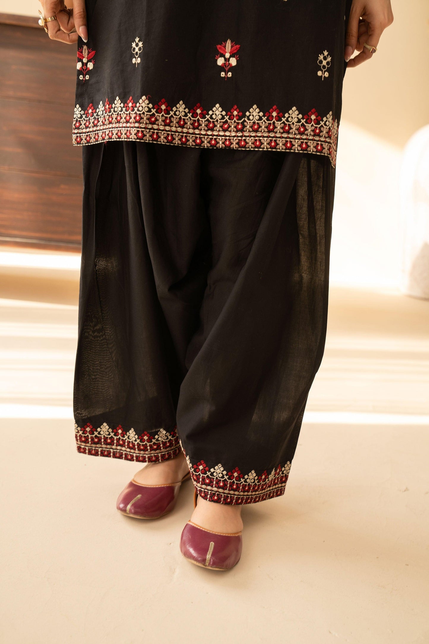 Elif - 3pc Embroidred Suit